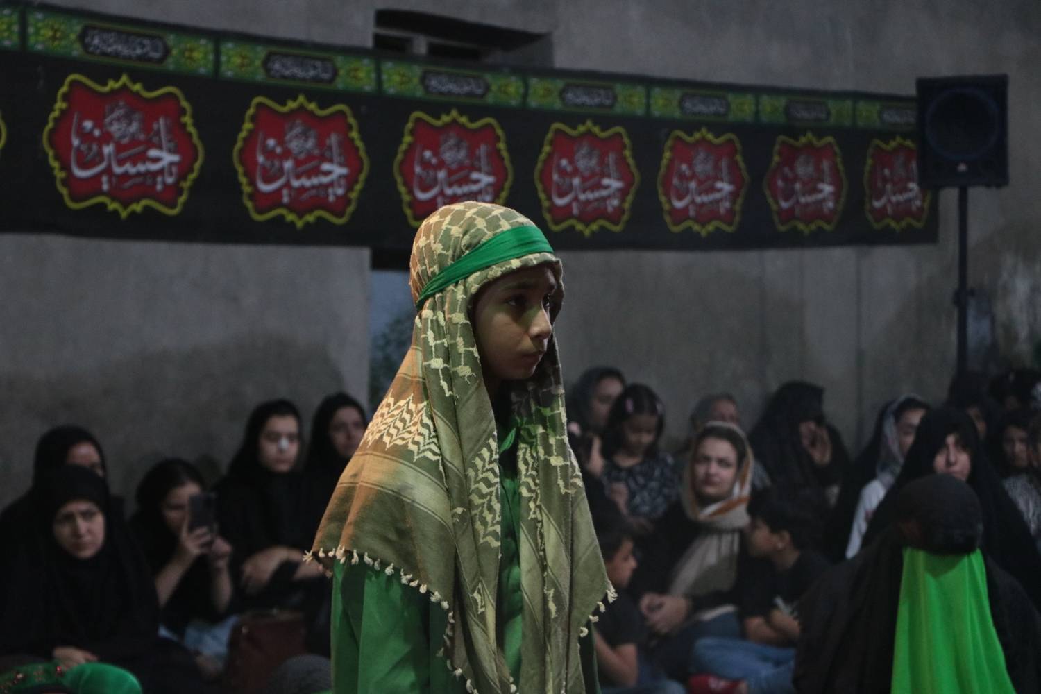 برگزاری مجلس تعزیه خانگی در کرمان برگزاری مجلس تعزیه خانگی در کرمان