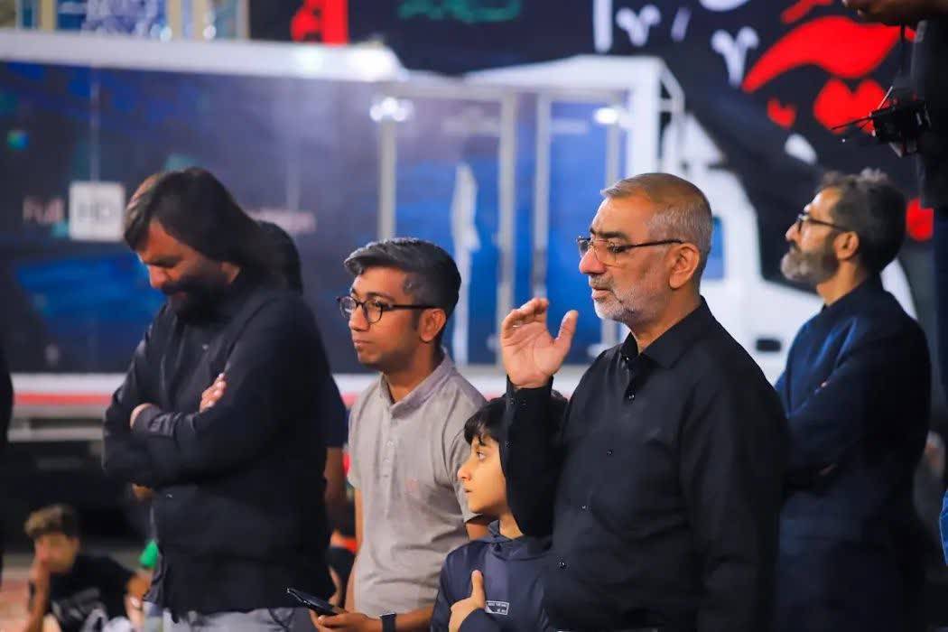 مراسم سینه زنی و عزاداری در حرم امام رضا(ع)