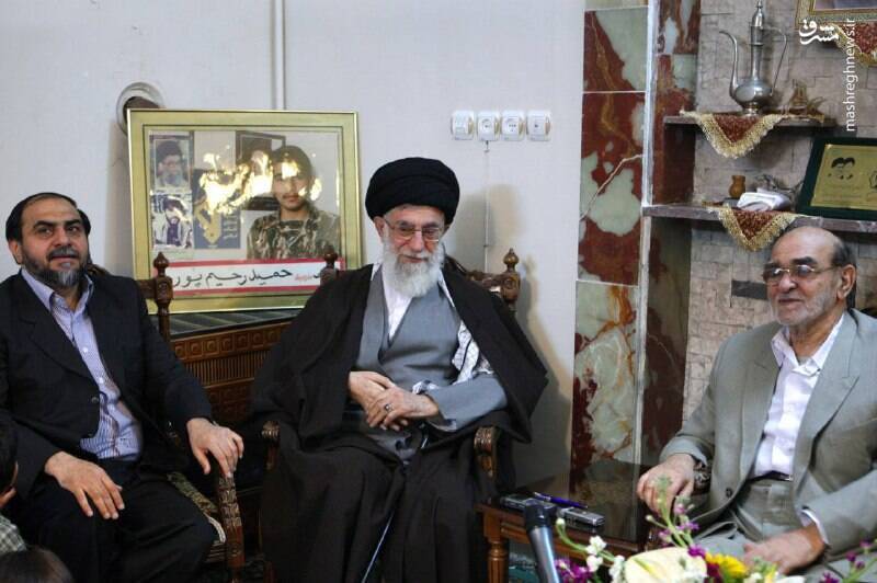 رهبر انقلاب و حاج حیدر رحیم پور ازغدی رهبر انقلاب و حاج حیدر رحیم پور ازغدی
