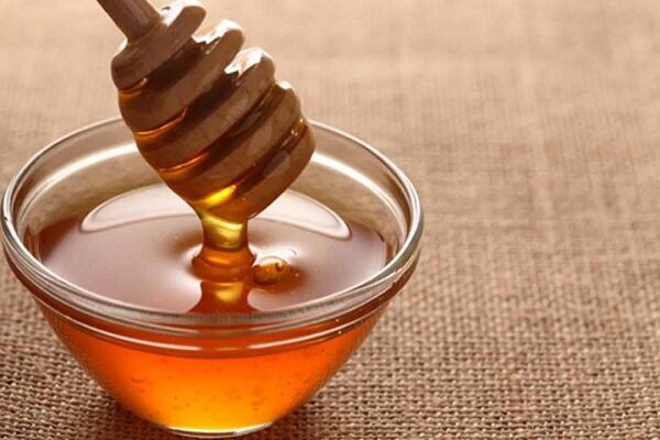 گردشگران «عسل سیاه» نخرند