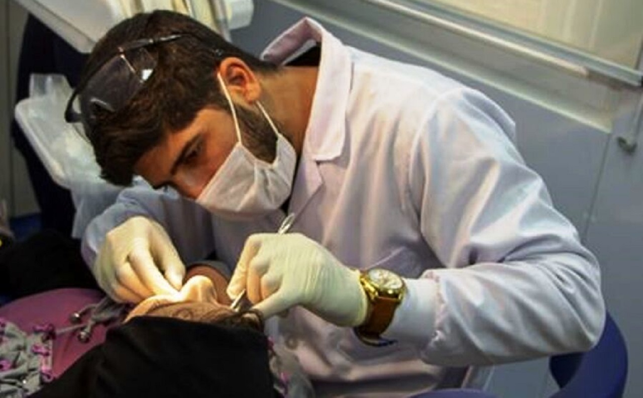 ارائه خدمت درمانی دندان پزشکی به شهروندان اصفهانی