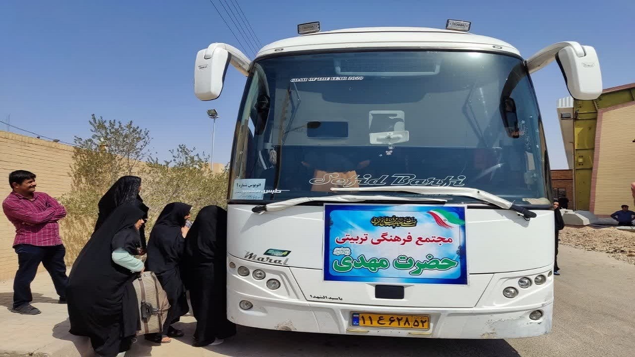 ۳۰۰ مددجوی طبسی به مشهد رفتند