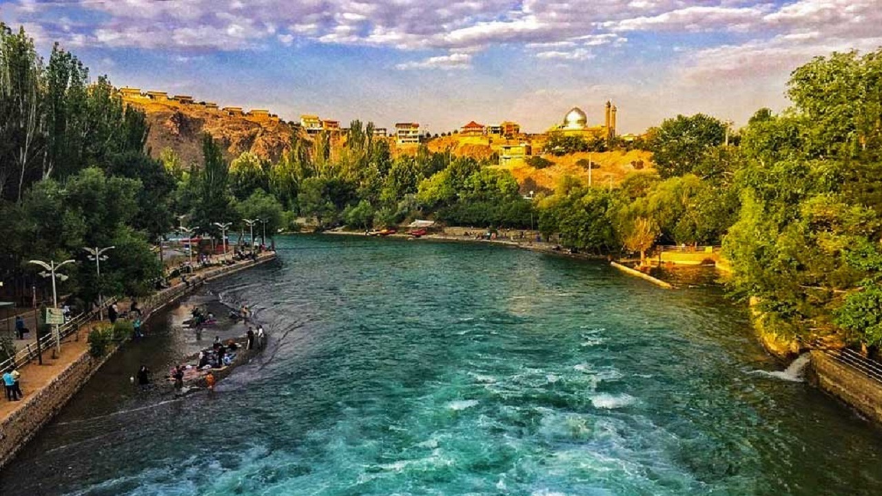 صدور موافقت اصولی سرمایه‌گذاری در ۱۷ طرح گردشگری چهارمحال و بختیاری