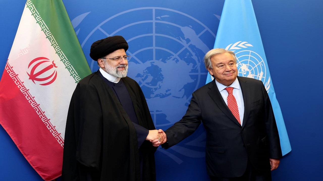 ایران آماده مشارکت برای گسترش صلح و امنیت در جهان است