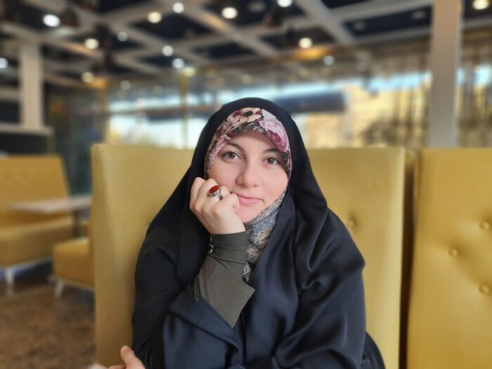 خانم کامیلا