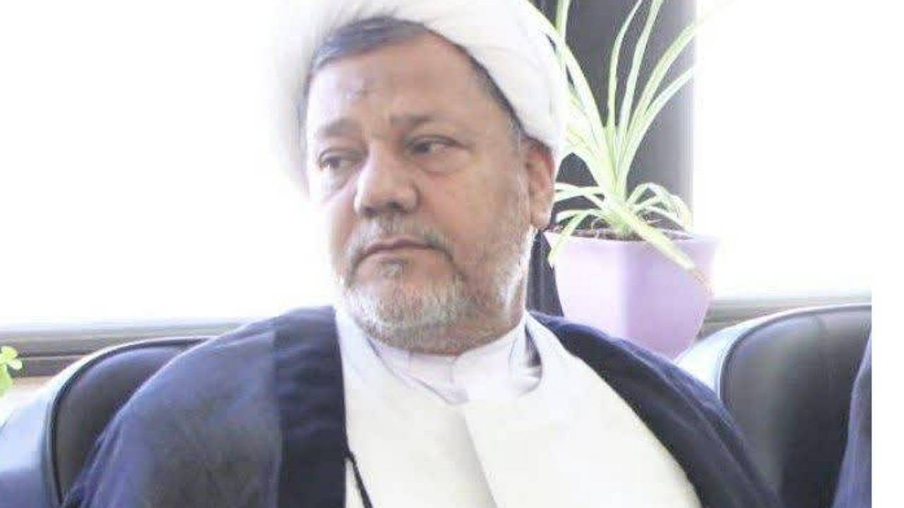 تکریم مراجعان وظیفه ای همگانی برای کارمندان
