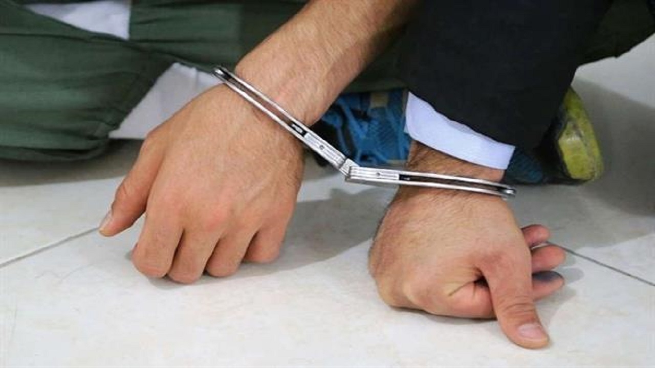 دو کارمند یکی از ادارات الوند به اتهام اخذ رشوه از کار تعلیق شدند