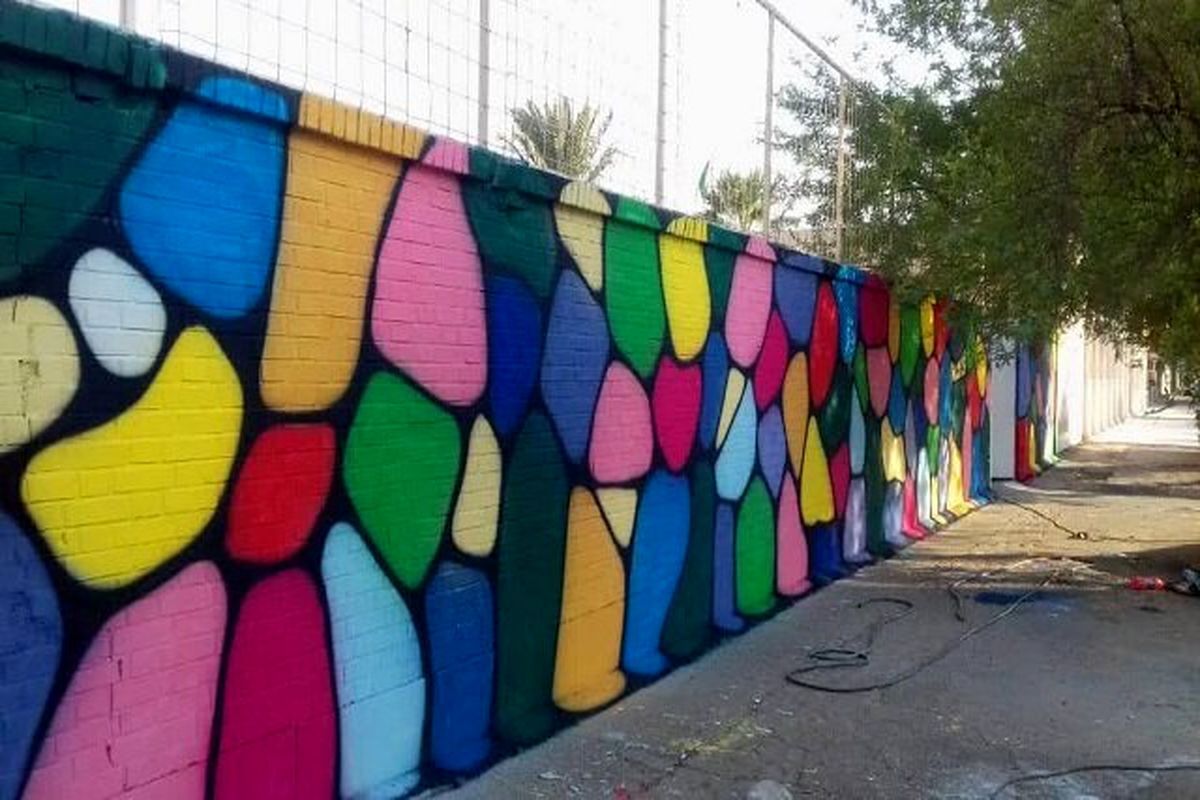 رنگ آمیزی و شاداب سازی مدارس