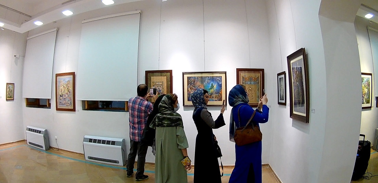 نگاهی به ۵ دهه فعالیت هنرمند نگارگر اصفهانی