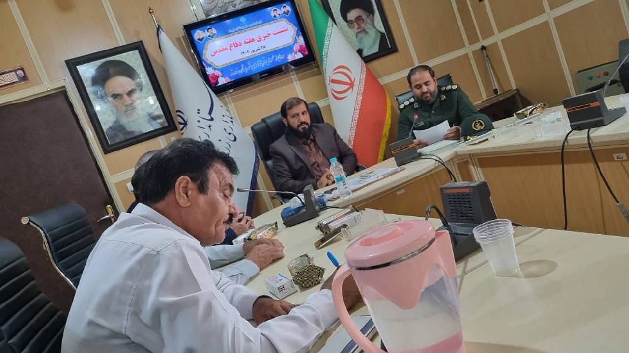 تشریح برنامه هفته دفاع مقدس در زرند
