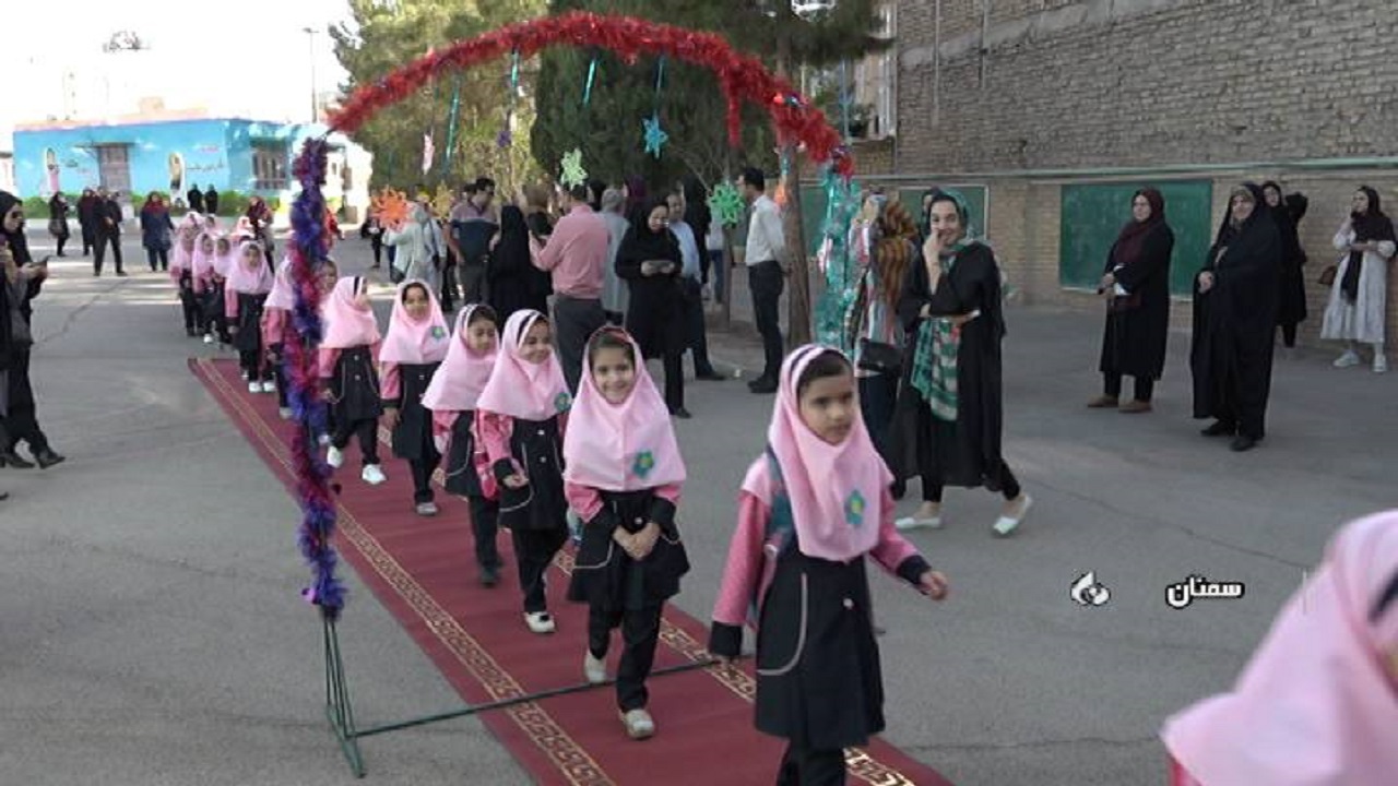 زنگ شکوفه‌ها و جوانه‌ها در سمنان نواخته شد