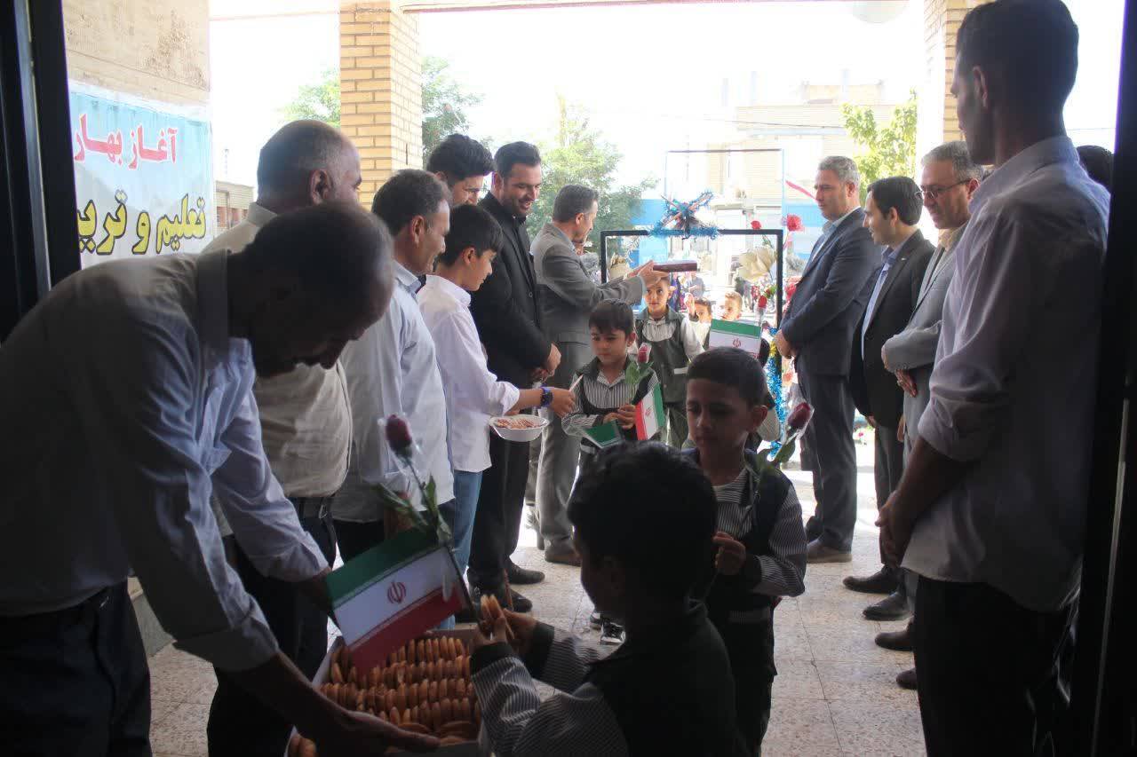 جشن شکوفه ها در چهاربرج