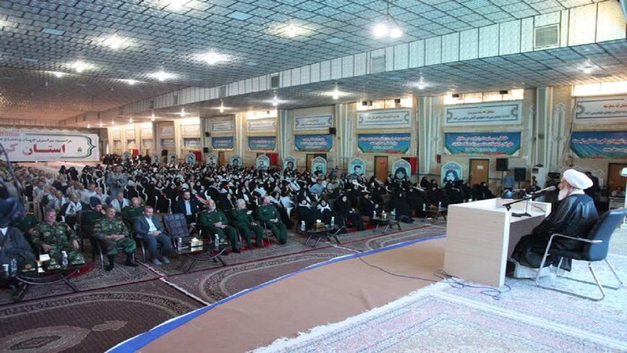 تجلیل و تکریم ۷۰۰ تن از یادگاران دوران جنگ استان کرمانشاه