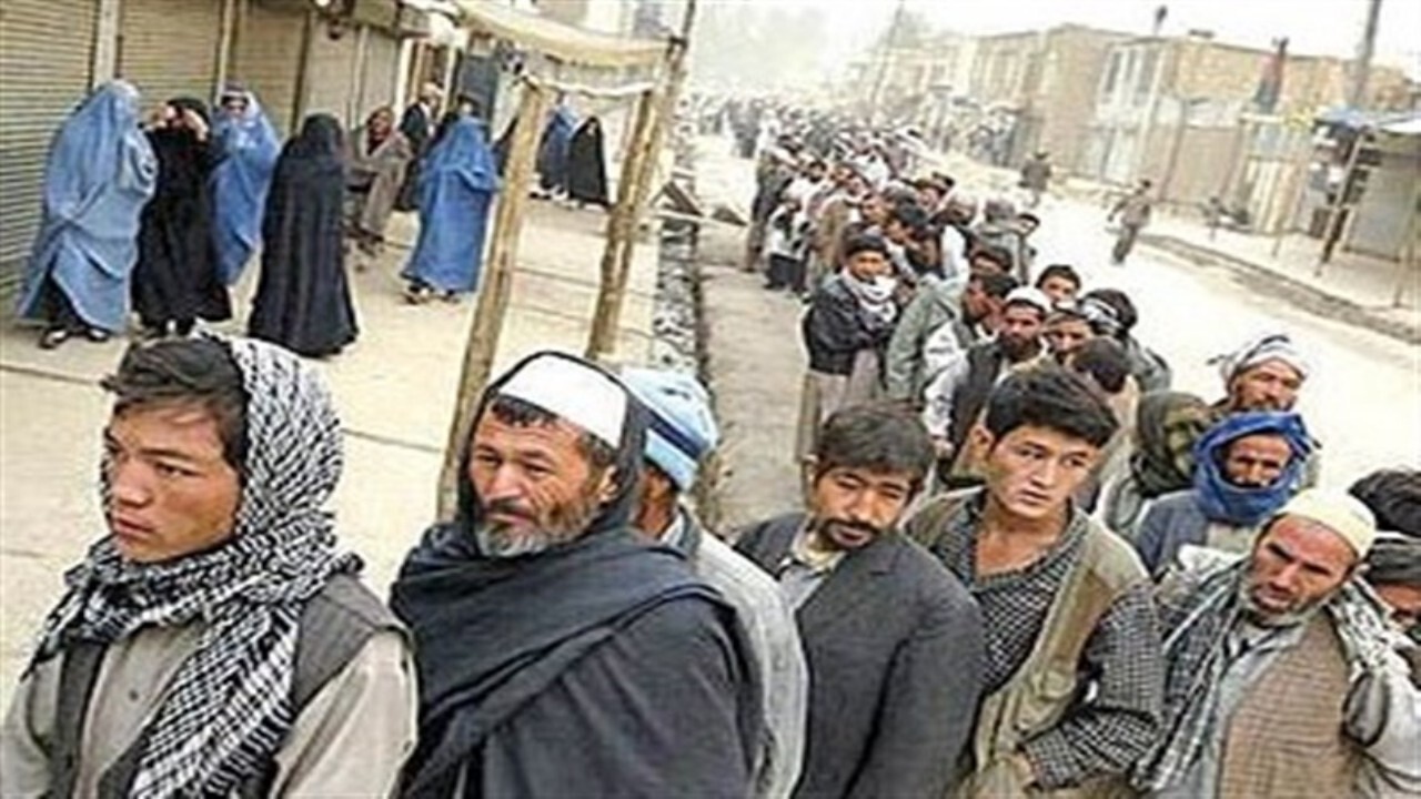دستگیری بیش از ۹۰۰ تبعه غیر مجاز در زابل