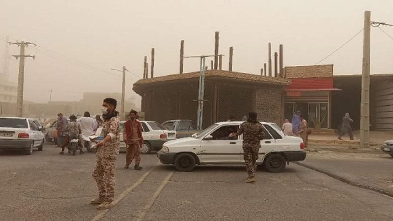 ۲هزار ماسک در زهک توزیع شد