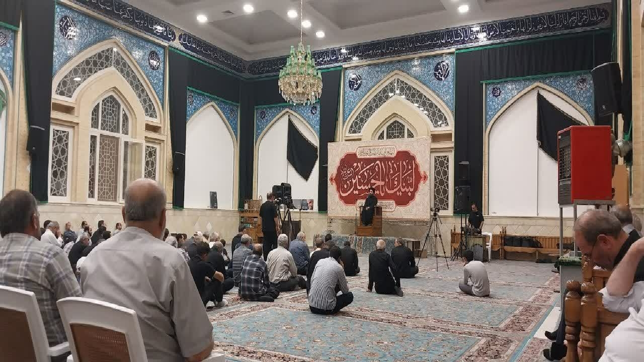 برگزاری مراسم اعزام دانشجویان به پیاده روی اربعین در قزوین