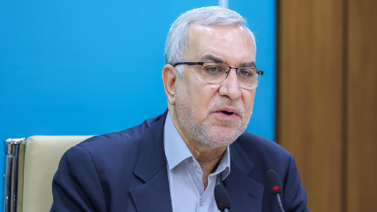 وزیر بهداشت وارد ایلام شد