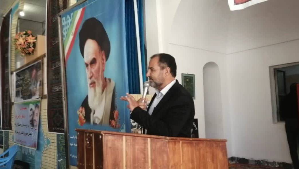 قوس جاده ده فیاض به کریم آباد مرتفع شد