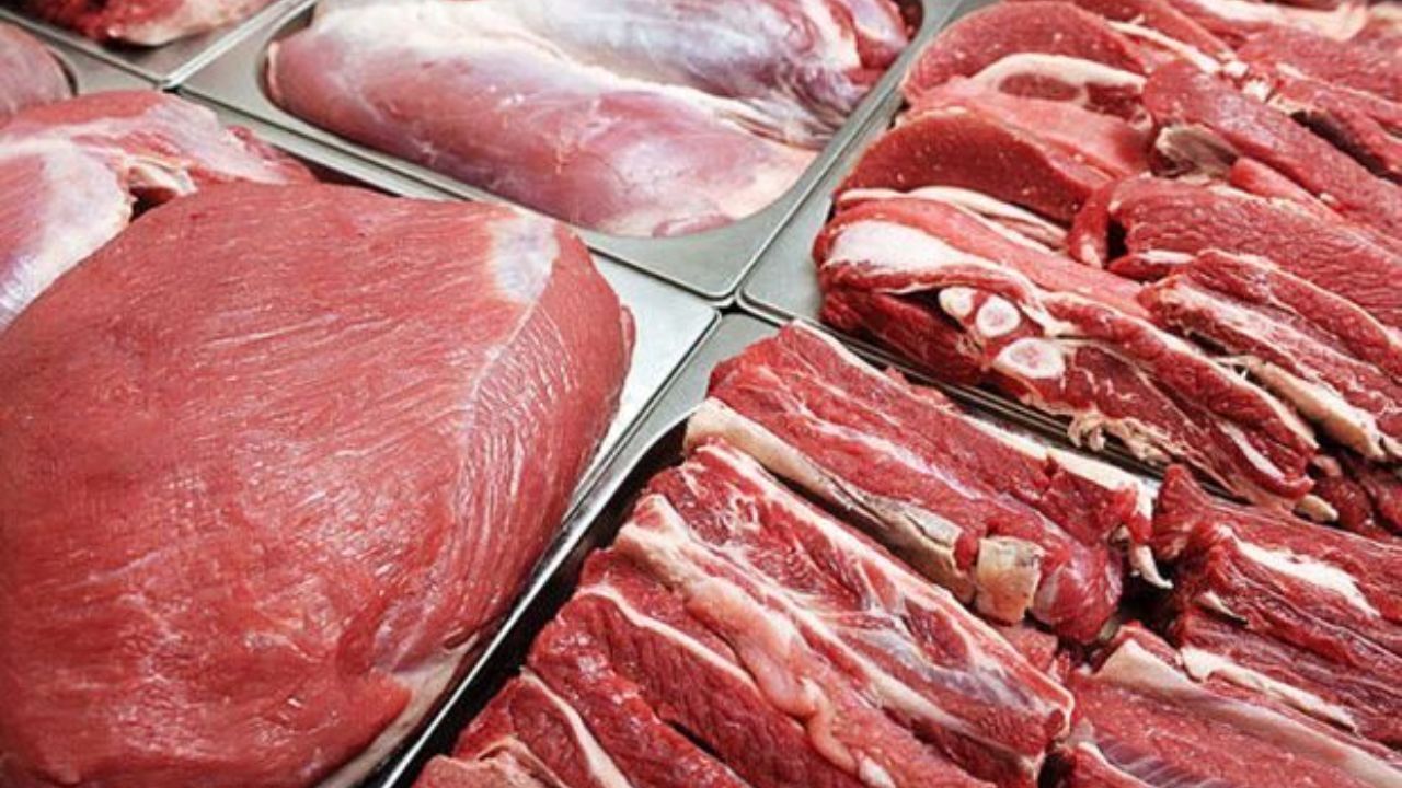 کمبودی در عرضه گوشت قرمز نداریم