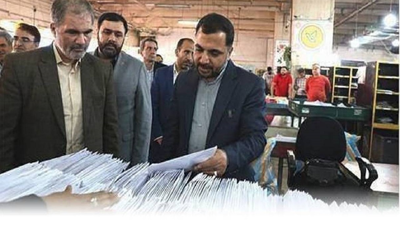 توزیع روزانه حدود ۶۰ هزار گذرنامه زیارتی توسط اداره پست