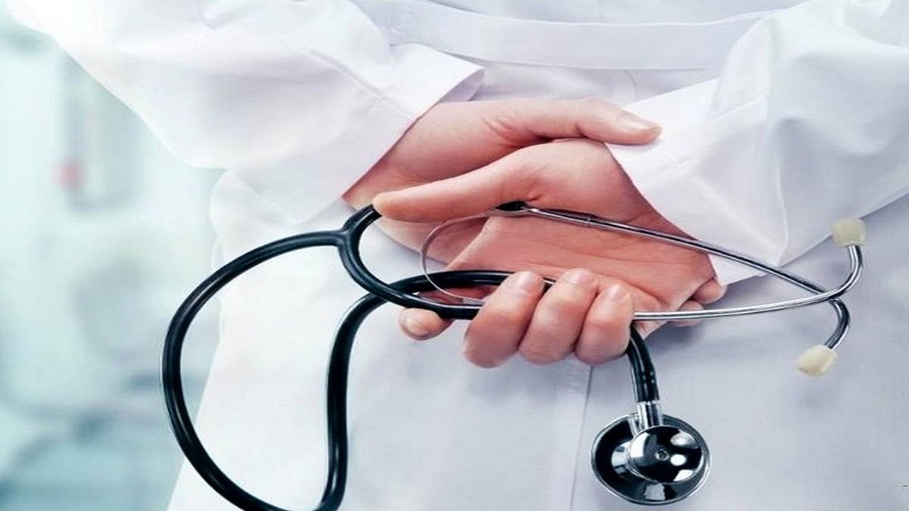 ۴۱ پزشک در شاهرود تجلیل شدند