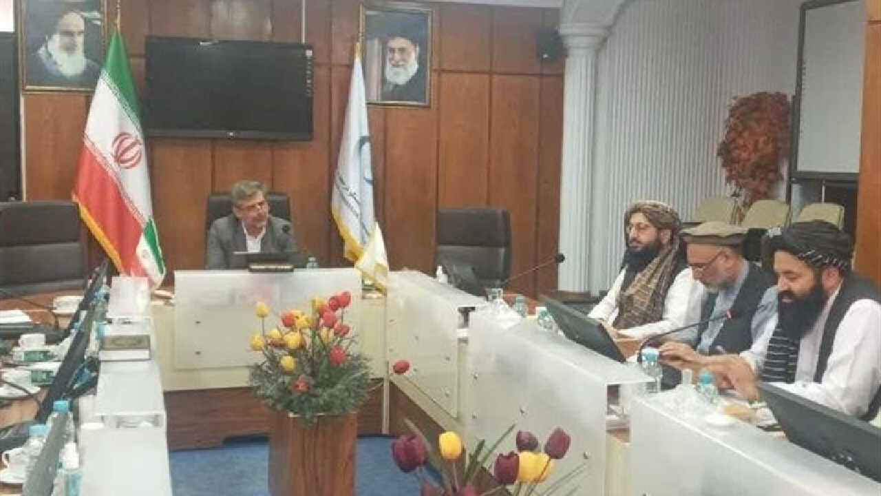 دیدار مقامات ایران و افغانستان در موضوع تحصیل مهاجرین افغانستانی