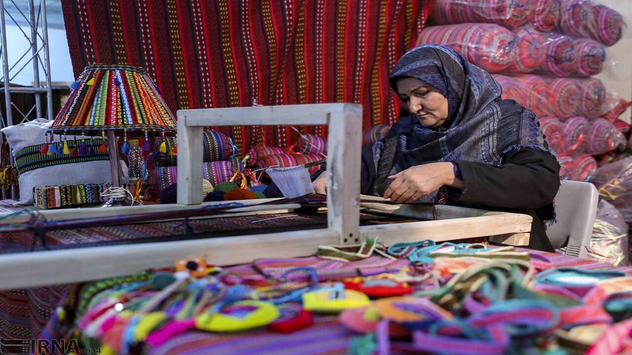 مشاغل خرد و خانگی ۶۷۶ میلیارد تومان اعتبار گرفتند/ رشد ۲۸ درصدی سرمایه گذاری خارجی
