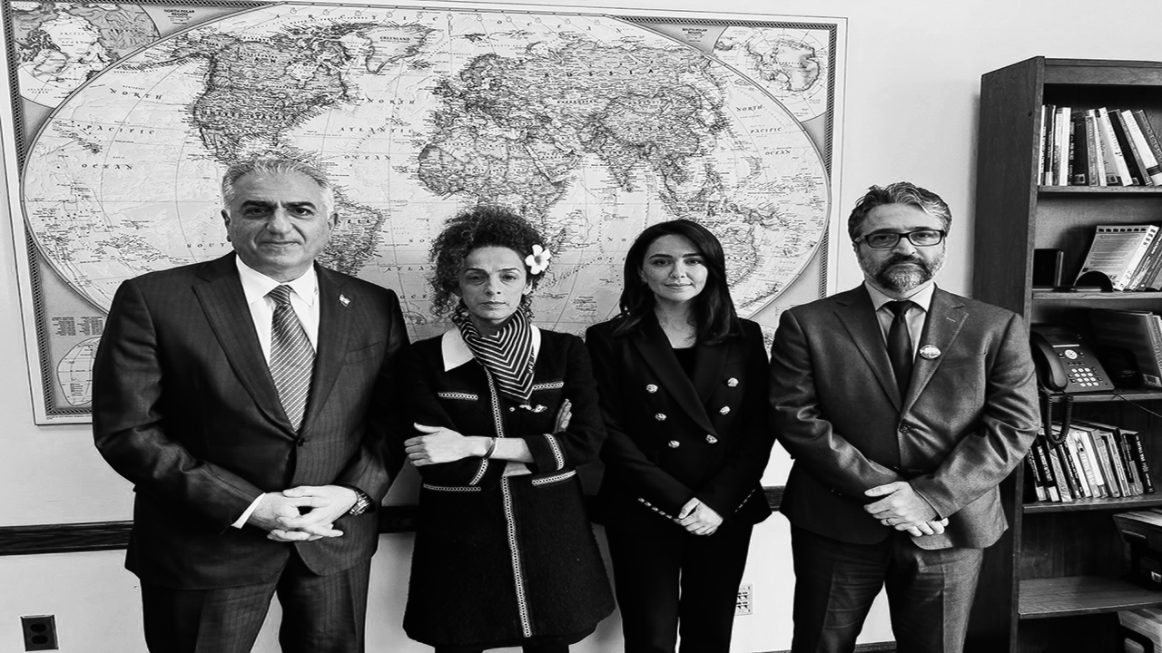 لیدرهای اپوزیسیون افراد بی‌مایه‌ای هستند/ سلطنت طلبان تفکر ارتجاعی دارند