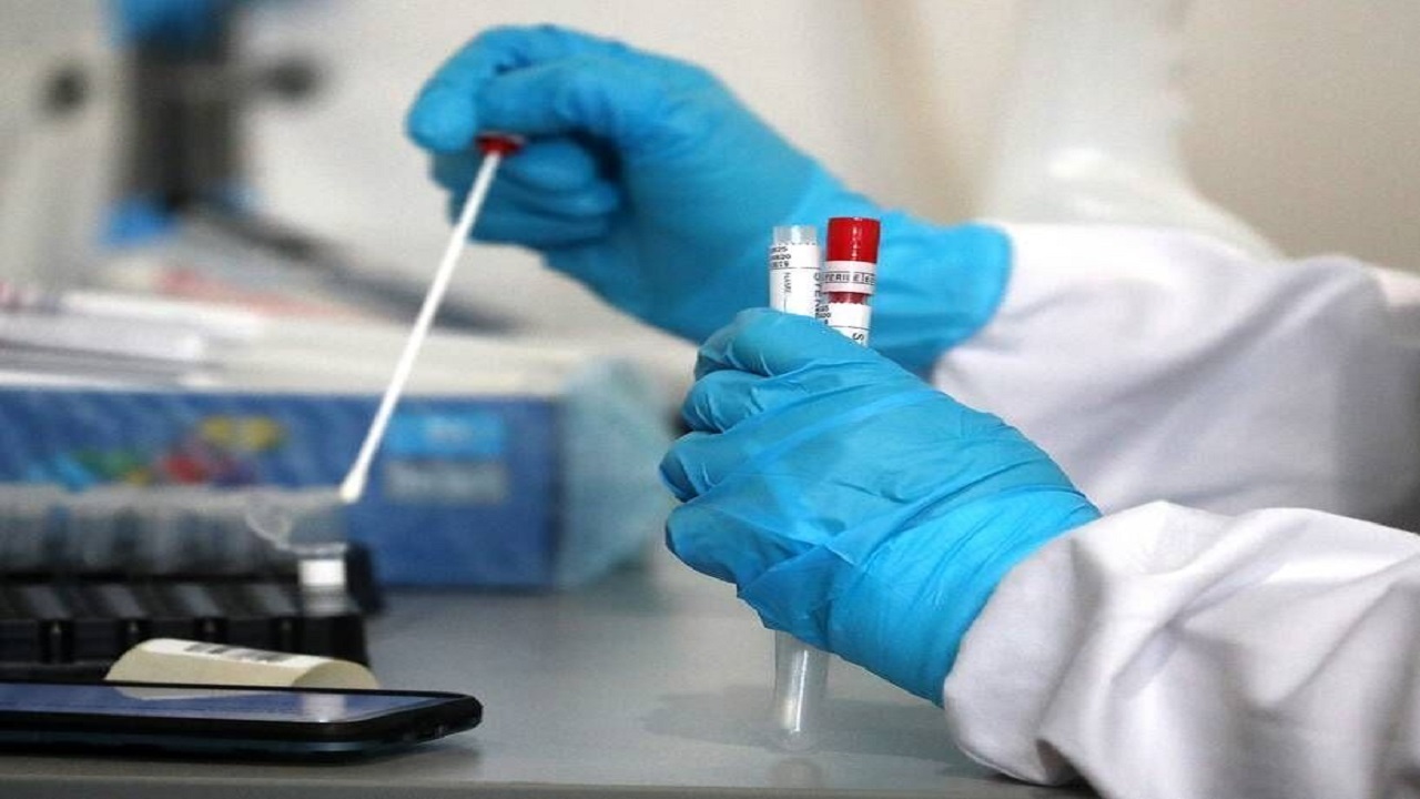 افزایش ۱۰ درصدی نمونه‌های مثبت کرونا در خراسان جنوبی