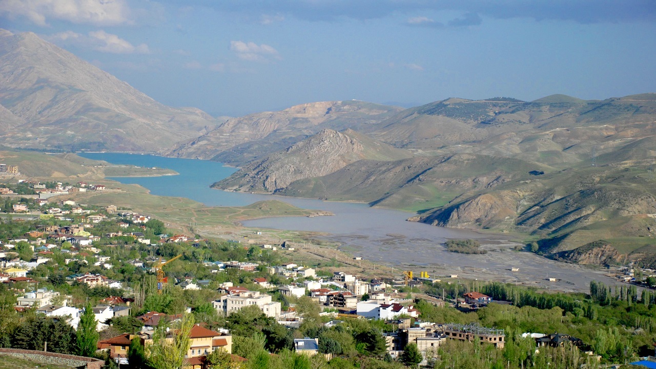 رنجش گردشگران و ساکنان لواسان از بوی نامطبوع در محدوده پل لشگرک