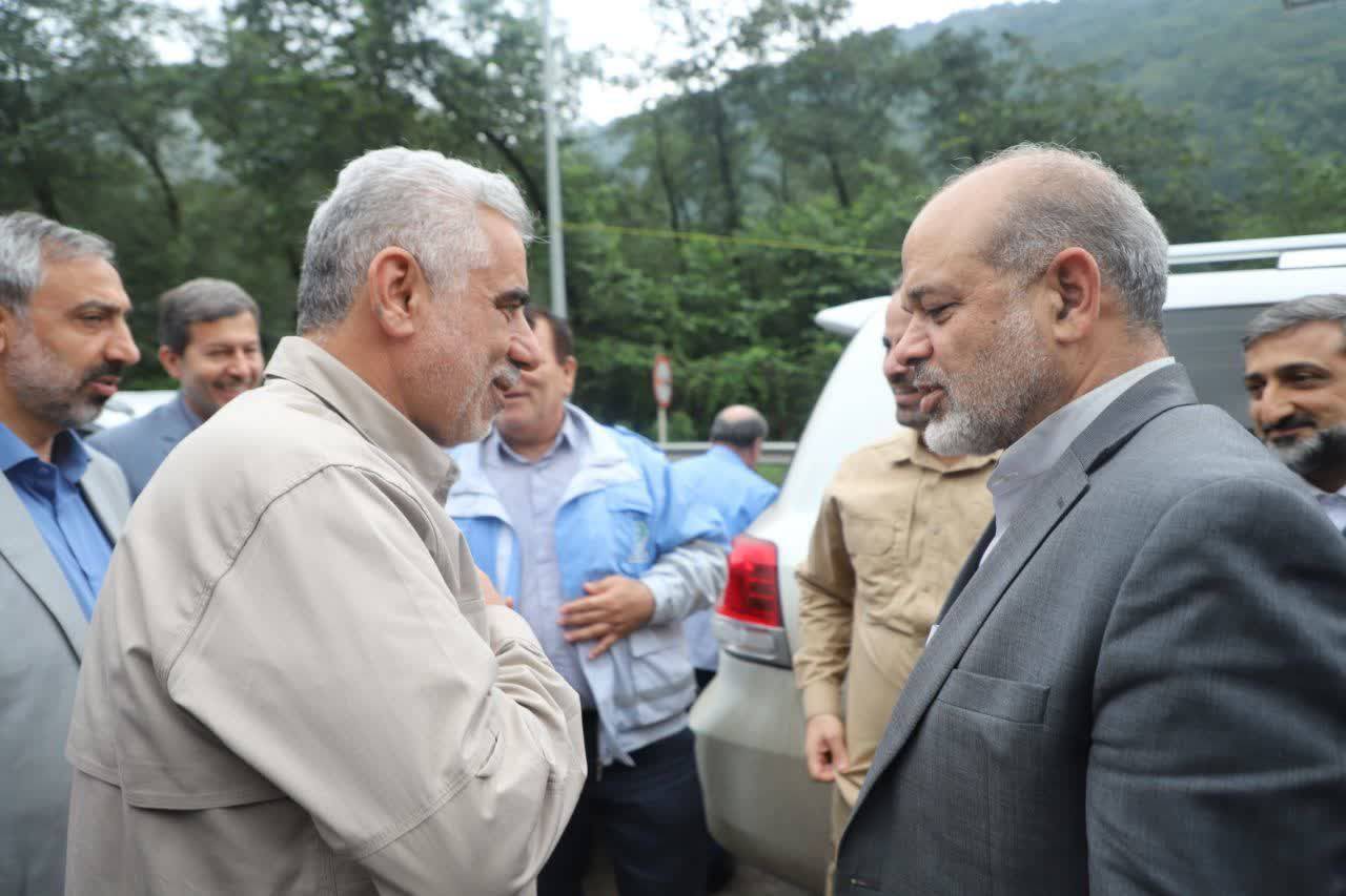 سفر وزیر کشور به گیلان و بازدید از مناطق سیل زده