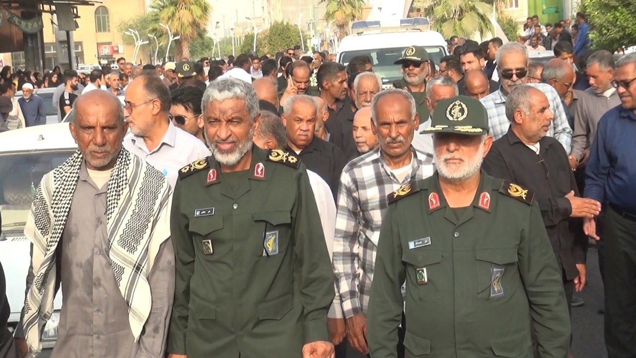 تشییع پیکر فرمانده اسبق سپاه رودان