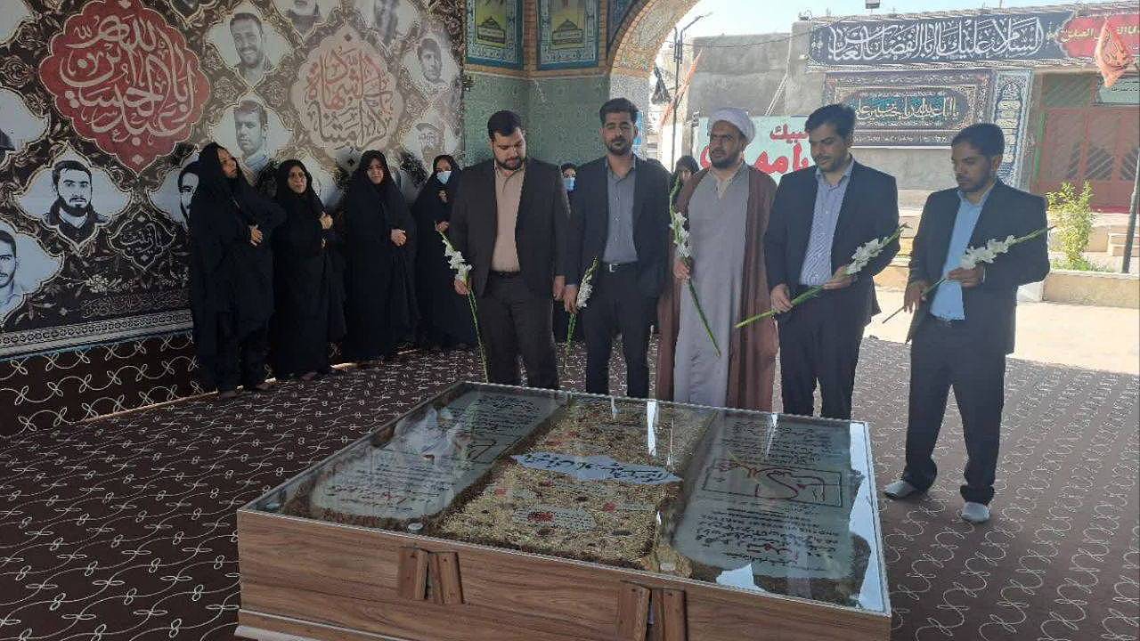 مسئولان تا پای جان با الگوگیری از شهدا خدمتگزار مردم باشند