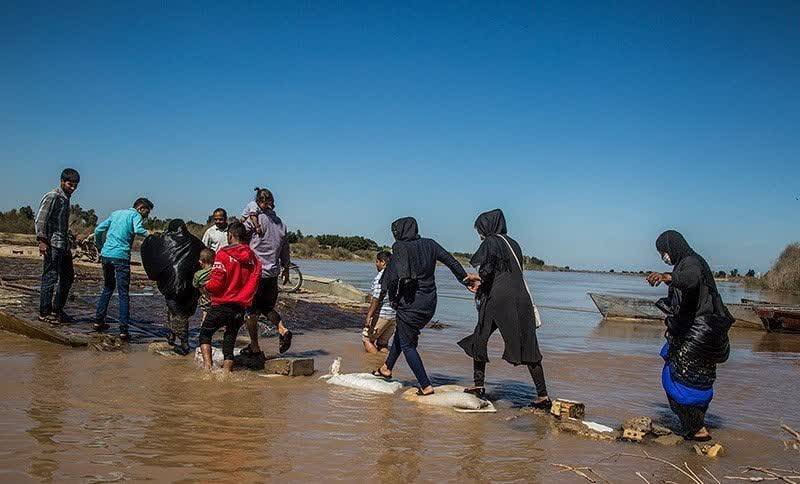 عبور از عرض رودخانه