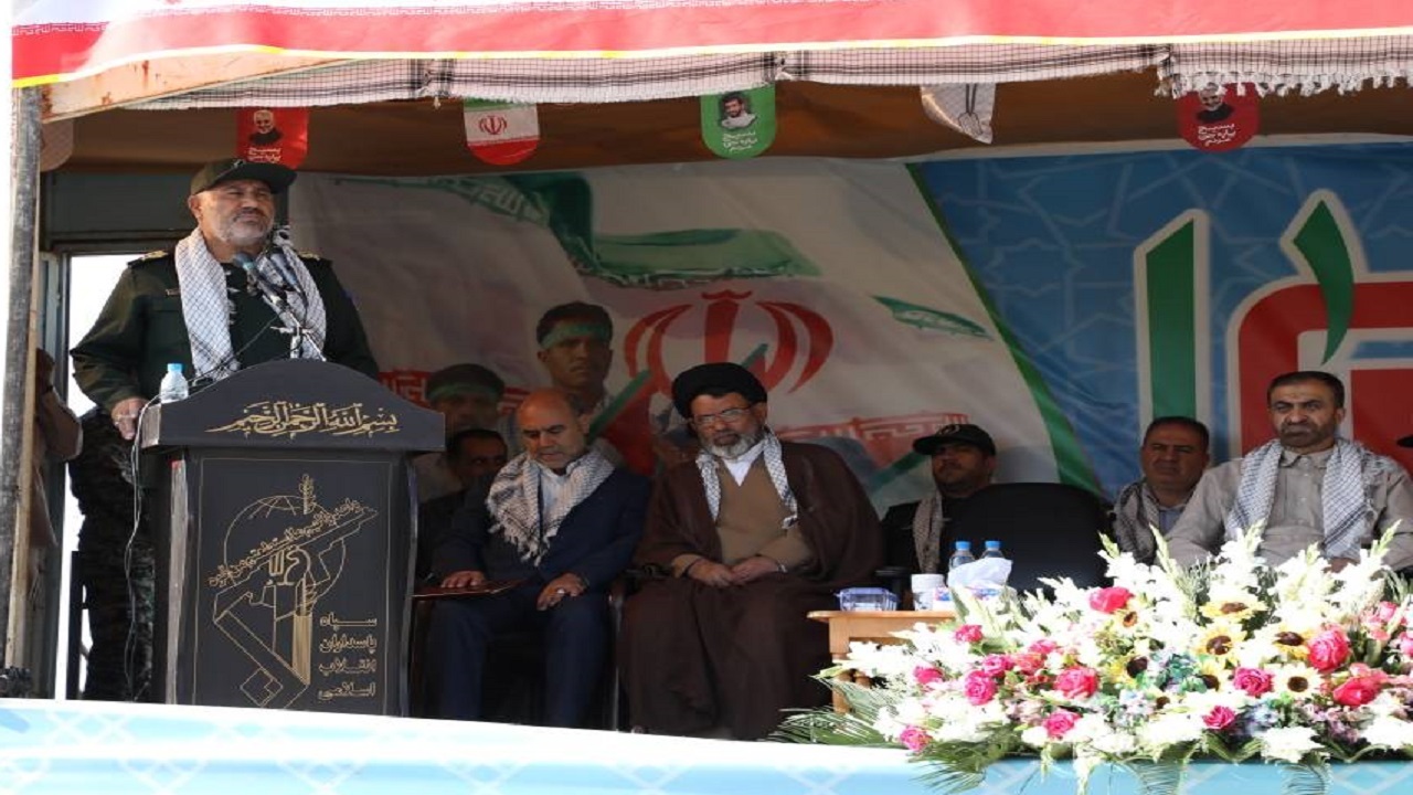 اقتدار انقلاب اسلامی در هشت سال دفاع مقدس به دنیا ثابت شد