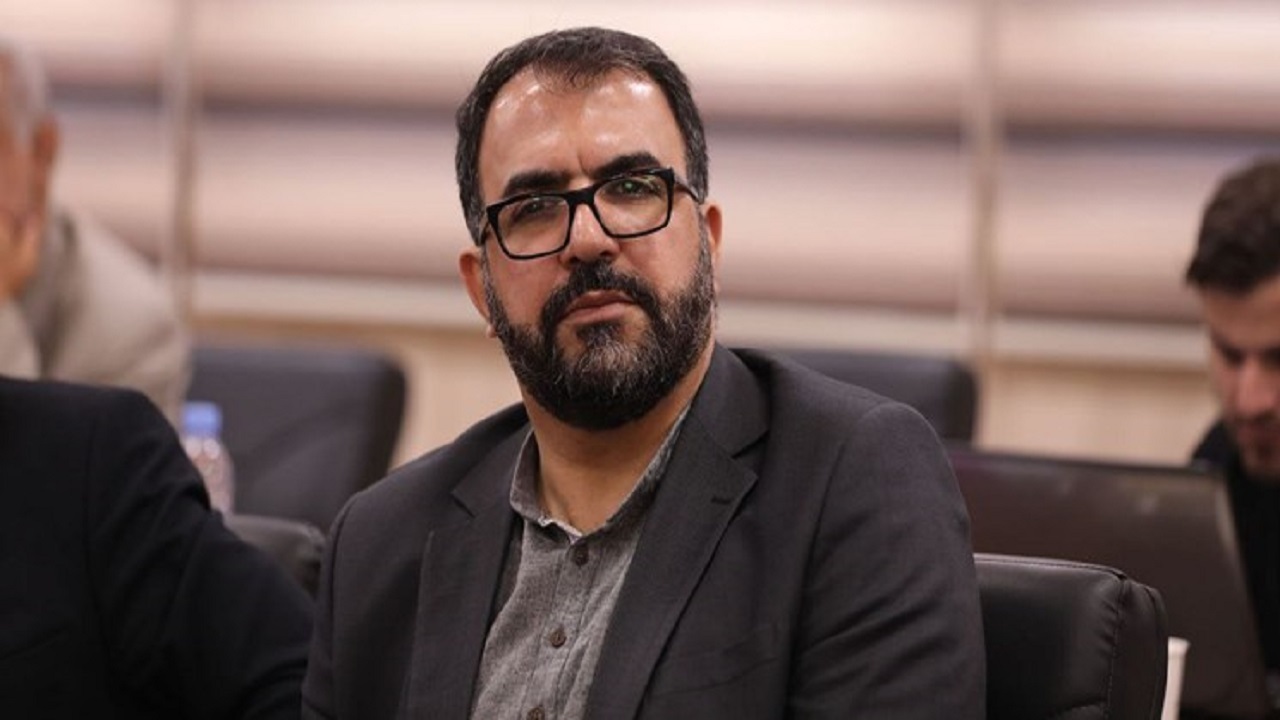 خانی: اواسط مرداد ۴۰ میلیارد برای قرارداد فصل گذشته بازیکنان پرداخت کردیم