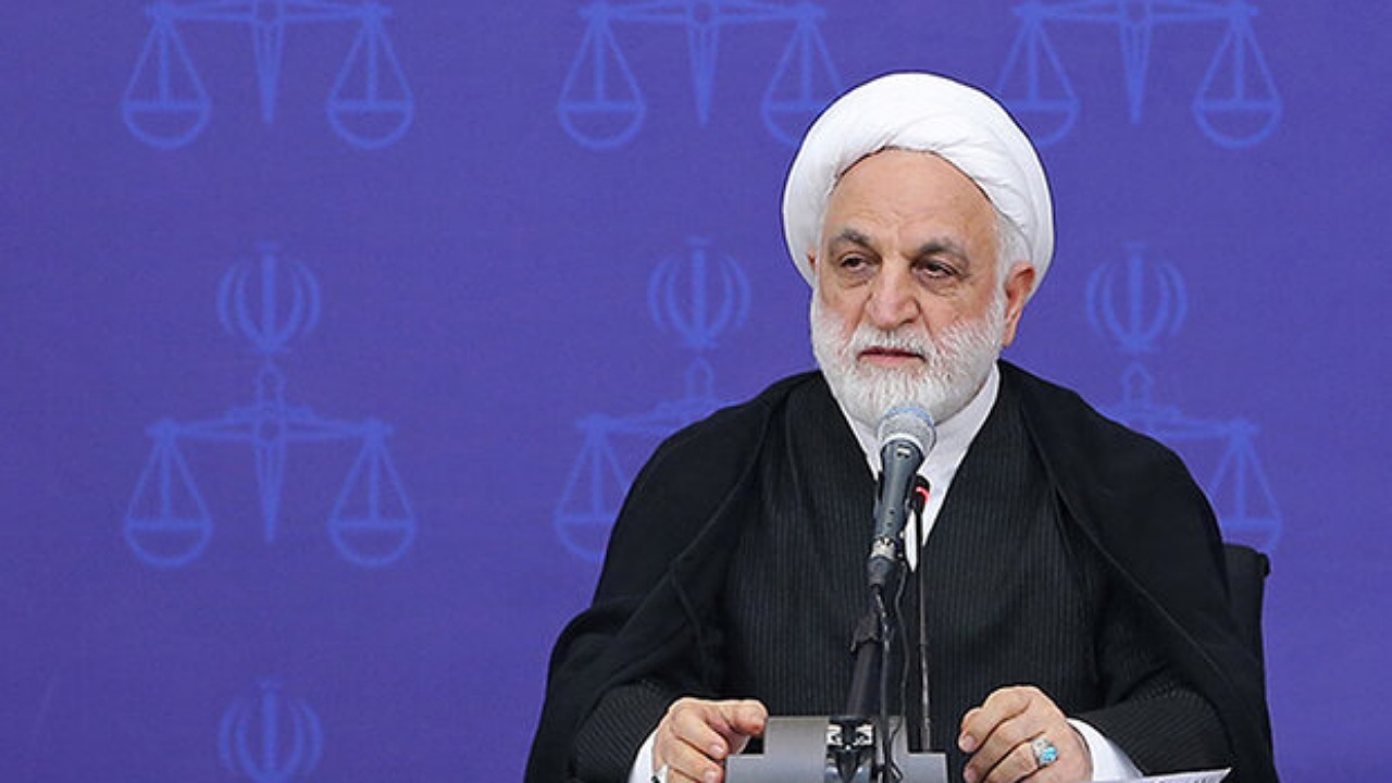 مشکلات حقوقی پرونده کثیرالشاکی موج‌های آبی حل شد