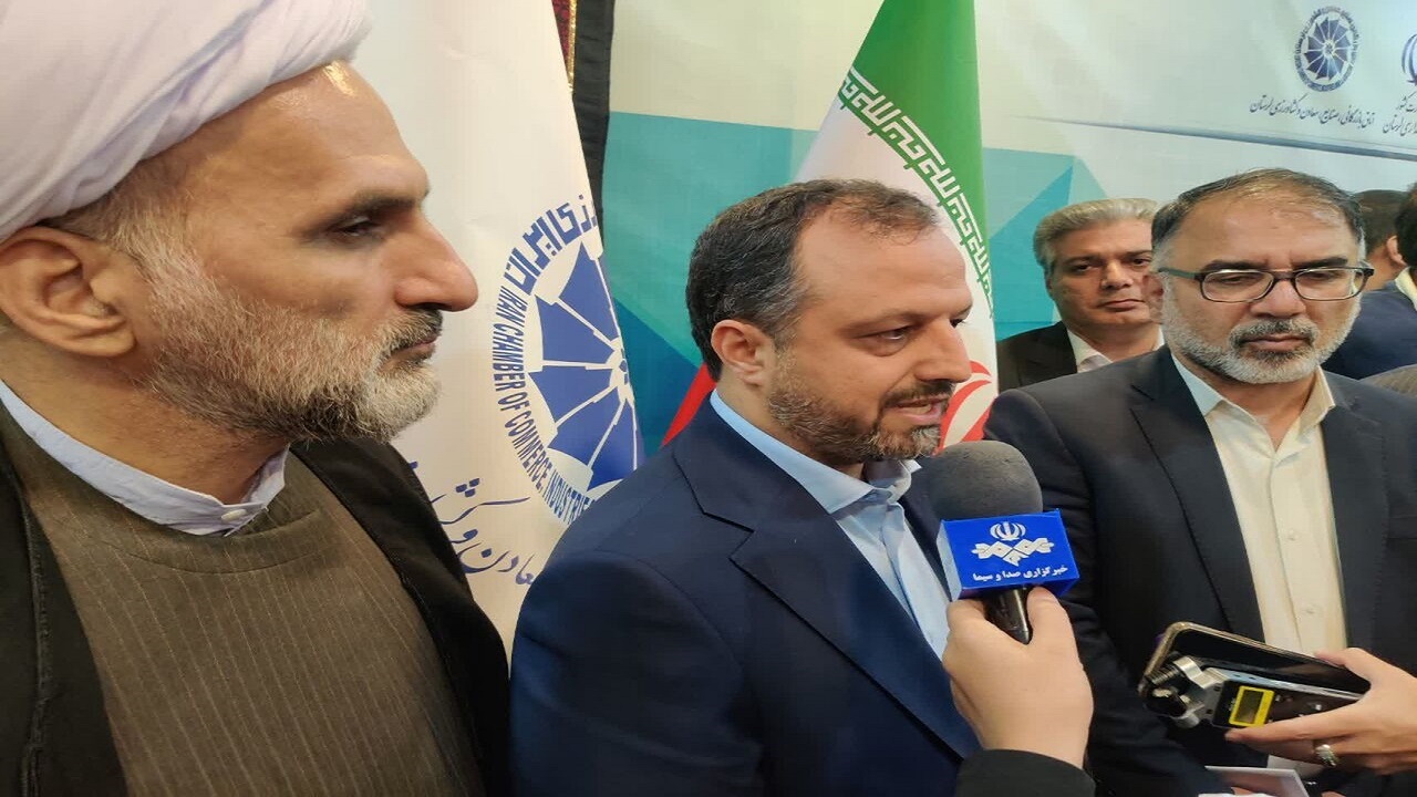 بزودی شعبه صرافی بانک ملی در لرستان شروع به کار می‌کند