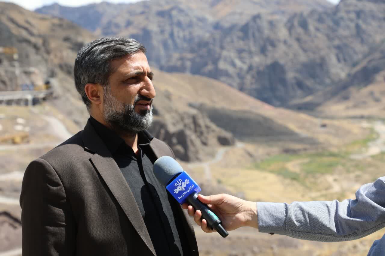 تزریق ۳۰۰ میلیارد تومان تا یک ماه آتی به پروژه راه‌آهن اردبیل/ تداوم روند ریل‌گذاری