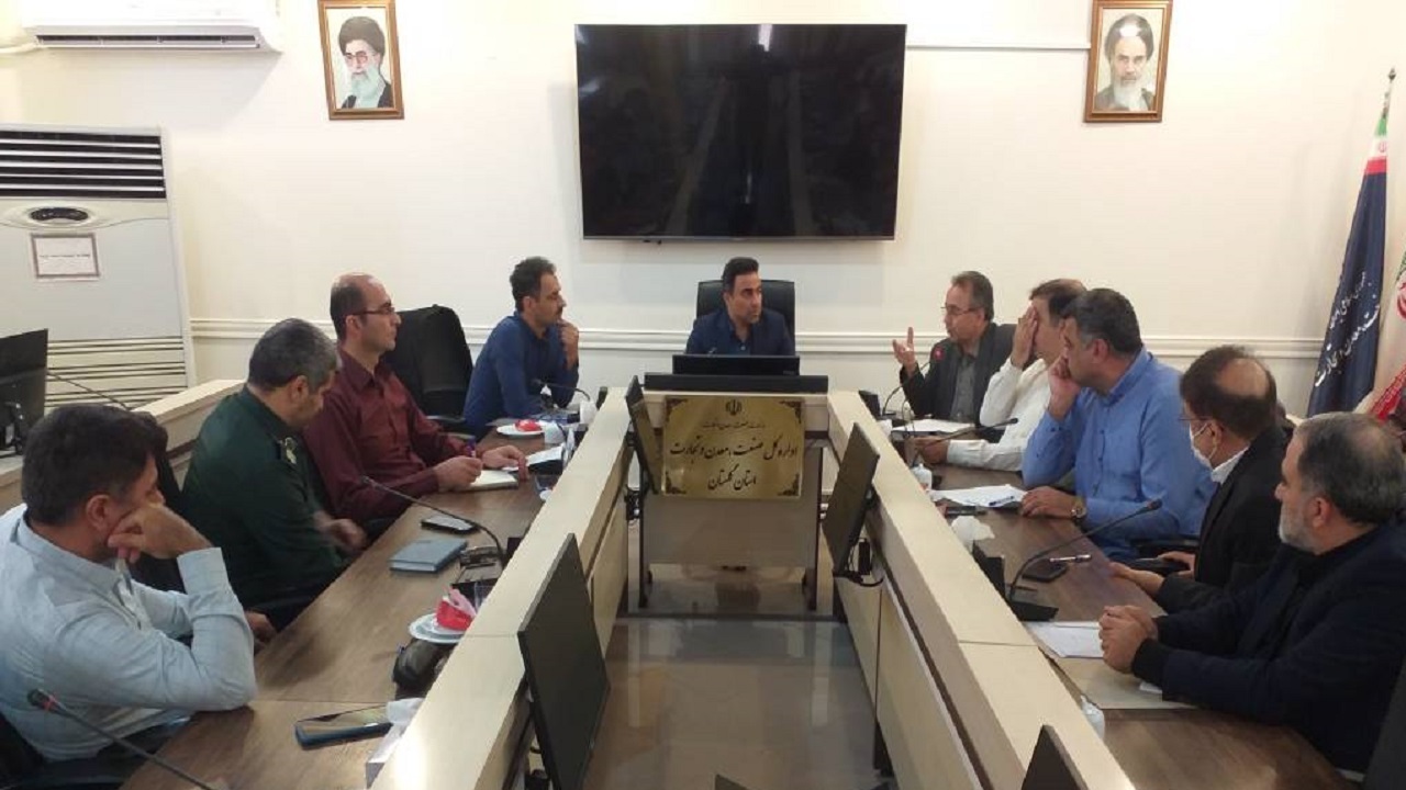 بررسی مشکلات ۲ واحد تولیدی گلستان