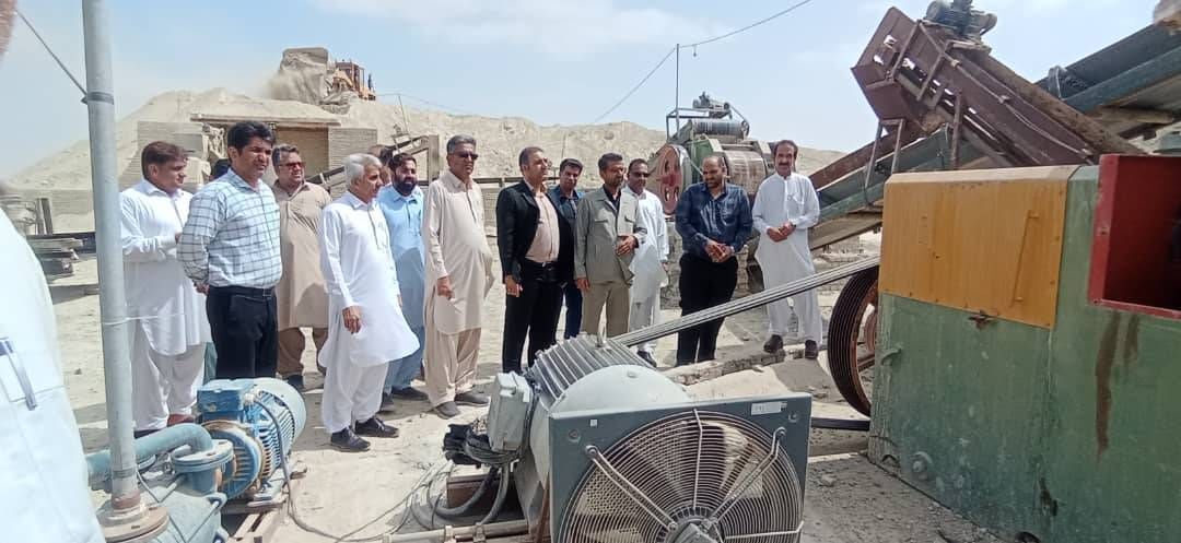 آغاز عملیات اجرایی طرح تولیدی آب رادیاتور در شهرک صنعتی نگور ، دشتیاری آغاز عملیات اجرایی طرح تولیدی آب رادیاتور در شهرک صنعتی نگور ، دشتیاری