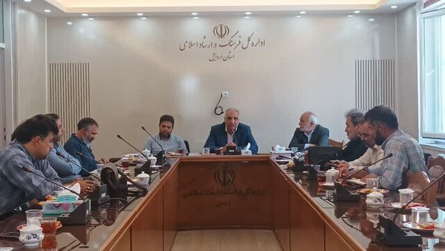 تشکیل و تقویت انجمن‌های هنری زمینه ساز رشد و شکوفایی هنر در اردبیل