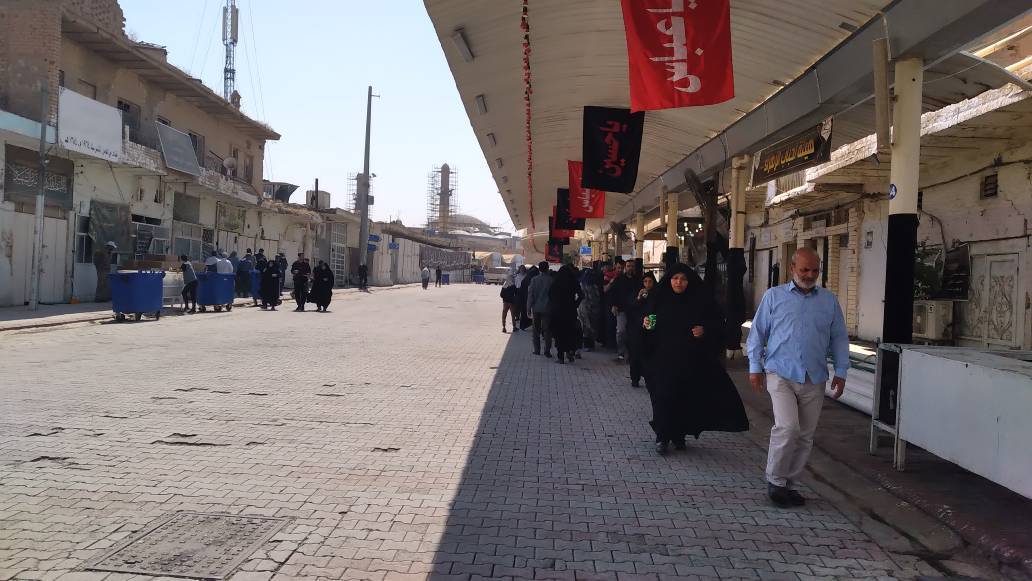 پیاده روی زائران