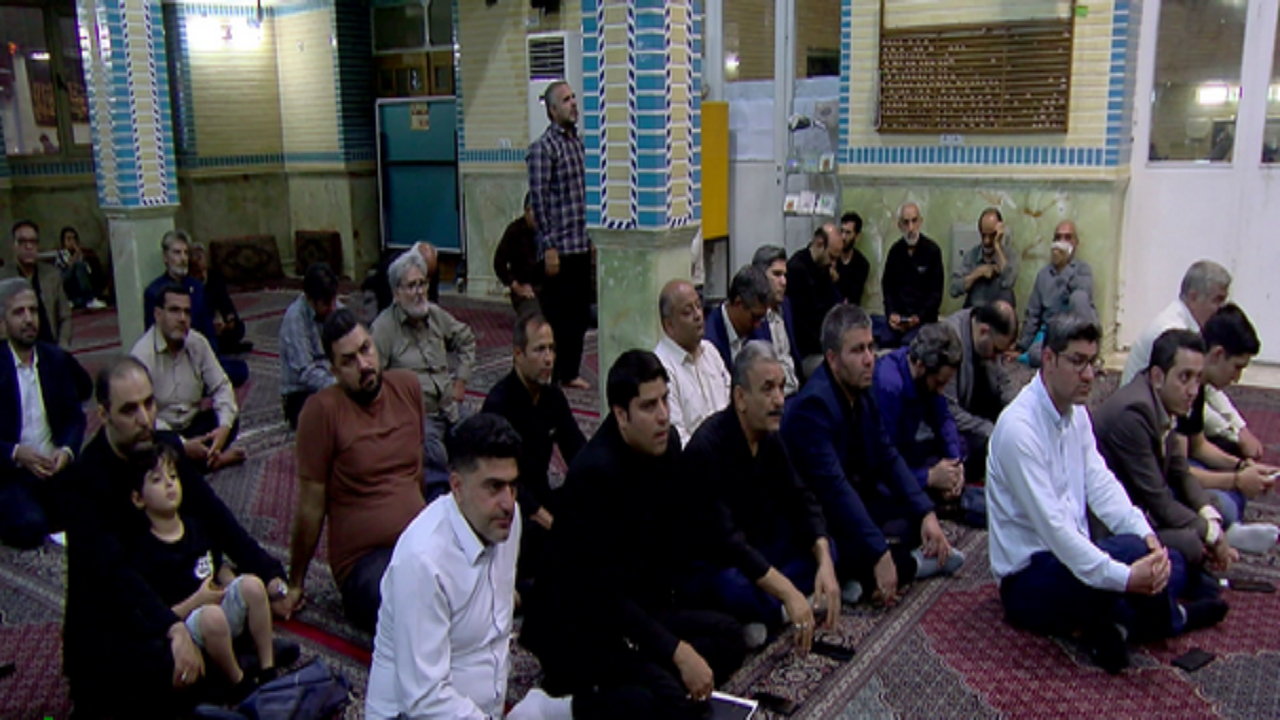 دیدار بی واسطه مسئولان قم با اهالی زاویه