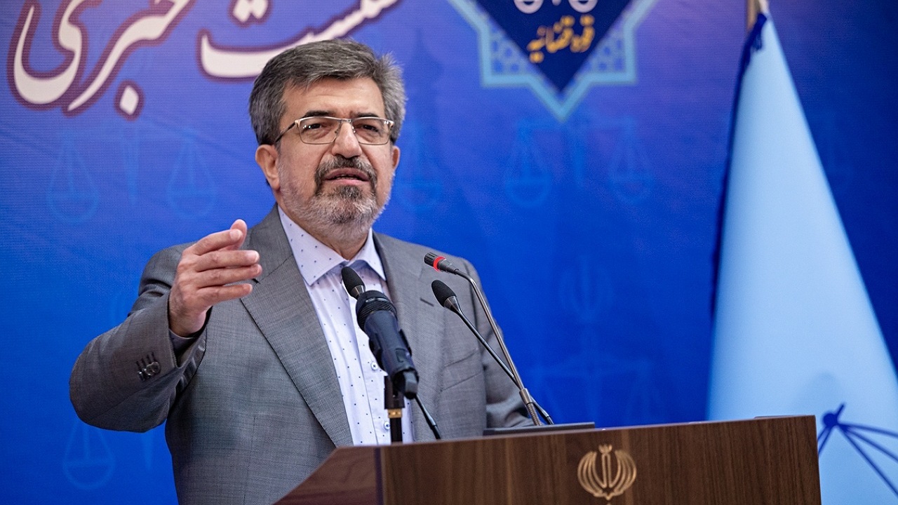 مدیران سابق بورس ۱۲ شهریور محاکمه می‌شوند/ متهمان حادثه شاهچراغ قصد خرابکاری در اربعین را داشتند