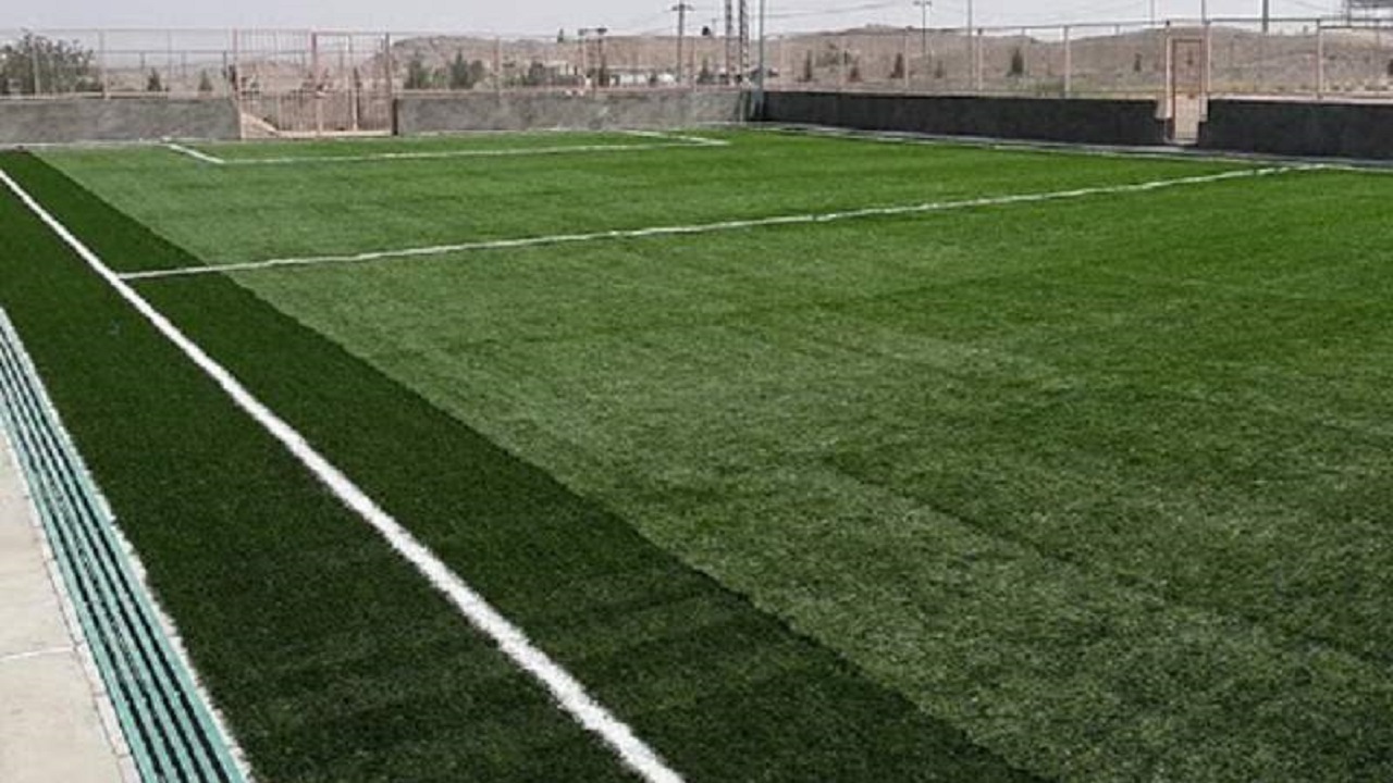 افتتاح ۳ پروژه زمین چمن مصنوعی مینی‌فوتبال در نیک‌شهر