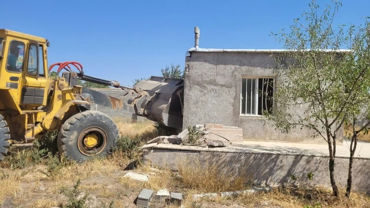 تخریب ۹ بنای غیرمجاز در اراضی شهرستان قزوین