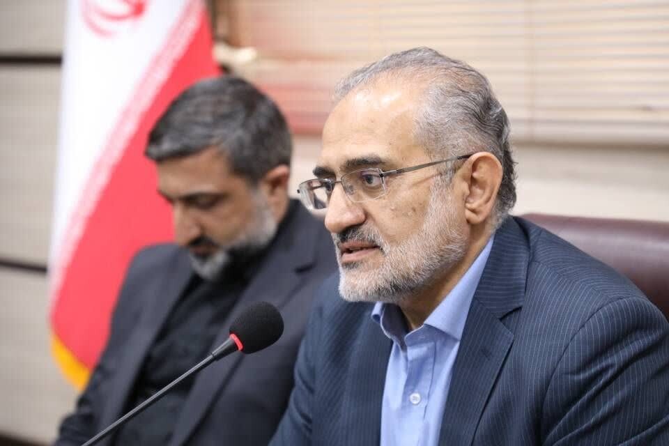 صدور ۶۰۰ هزار مجوز اشتغال‌زایی در درگاه ملی کشور/ برنامه‌ریزی برای ارتباط کاربردی هنرستان‌ها با واحد‌های تولیدی