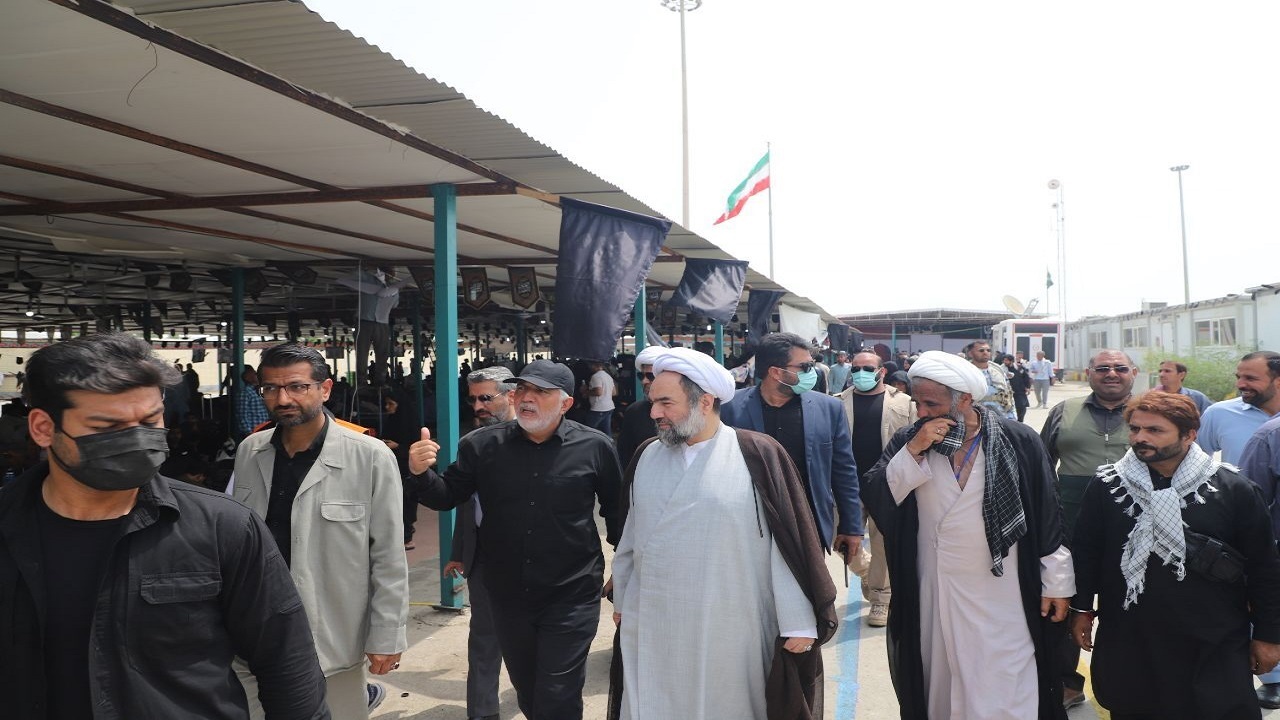 محبت و عشق به امام حسین(ع) محور وحدت است