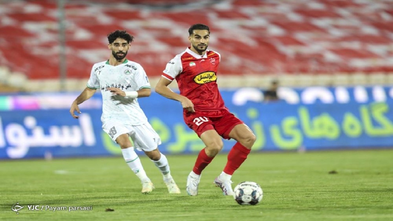 زاهدی: برد پرسپولیس مهمتر از گلزنی‌ام است